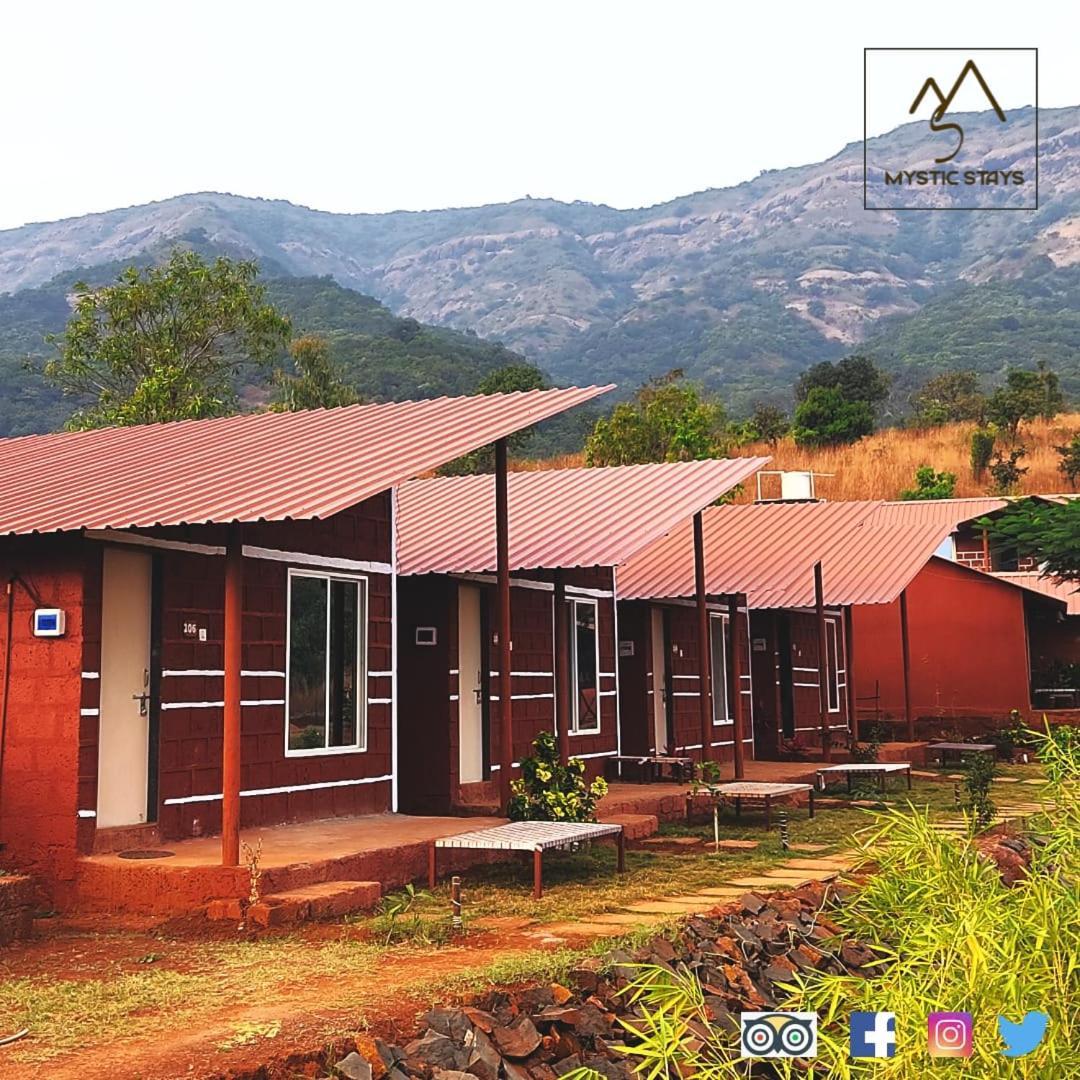 Mysticstays Resort Wai Extérieur photo