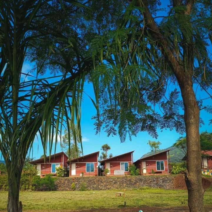 Mysticstays Resort Wai Extérieur photo