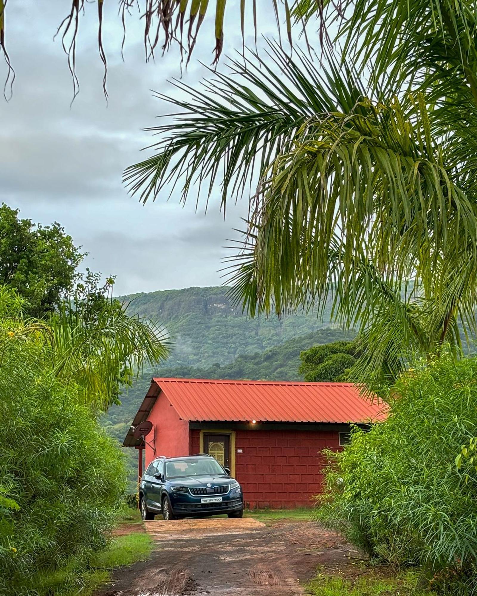 Mysticstays Resort Wai Extérieur photo
